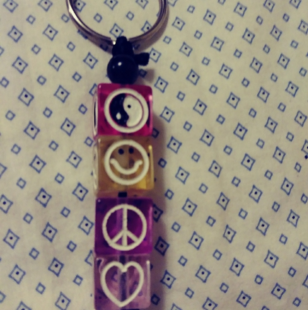 Key Chain Colorful Ying Yang Peace - Picture 2 of 4